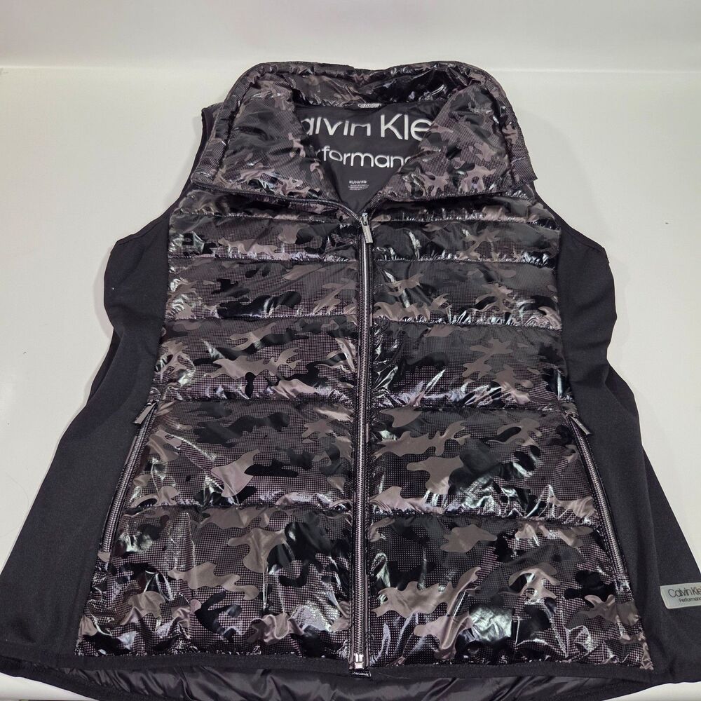 Calvin Klein Performance Camouflage Metallic Puffer Vest XL